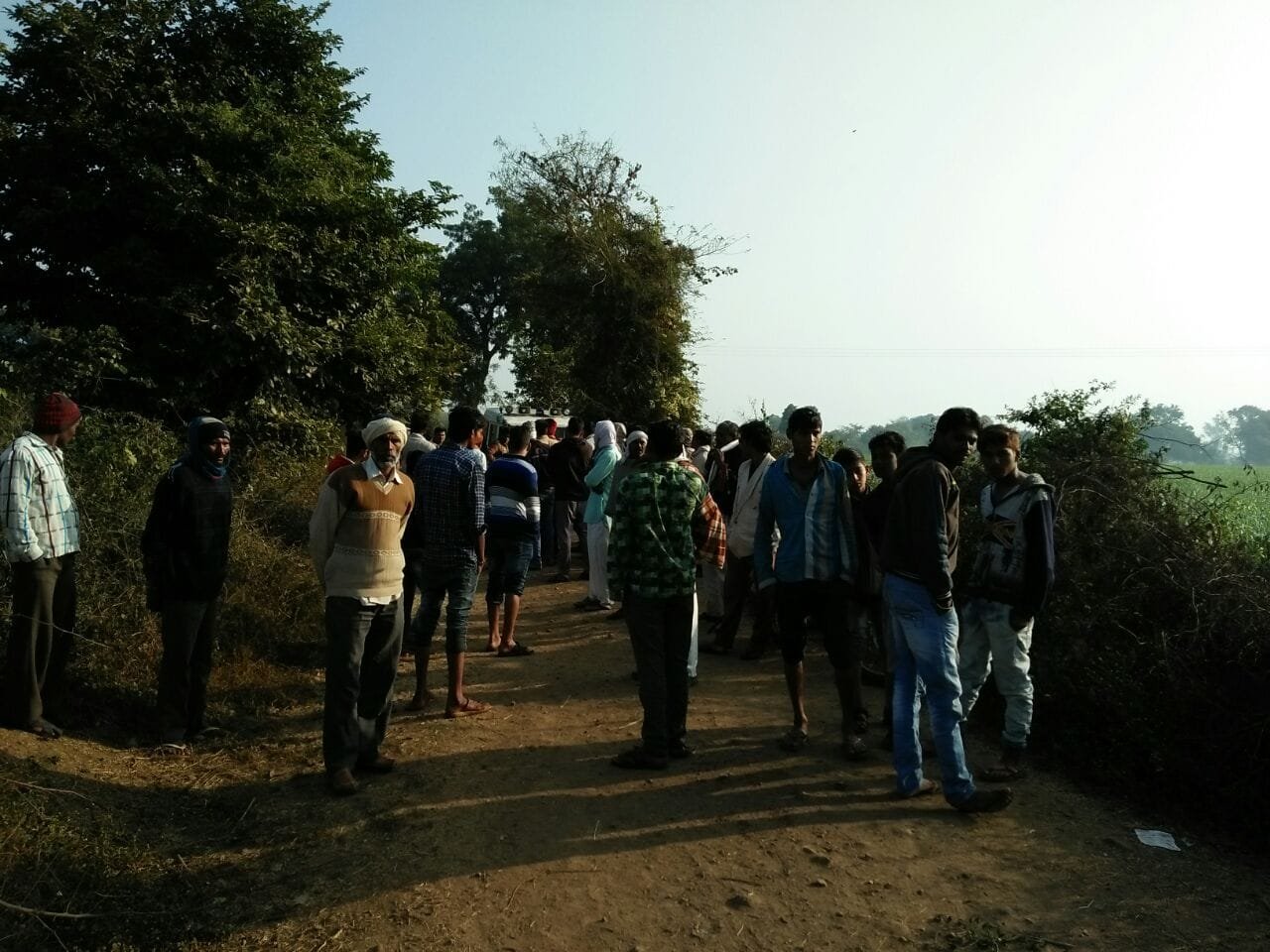 कुल्हाड़ी मारकर युवक की हत्या | New India Times