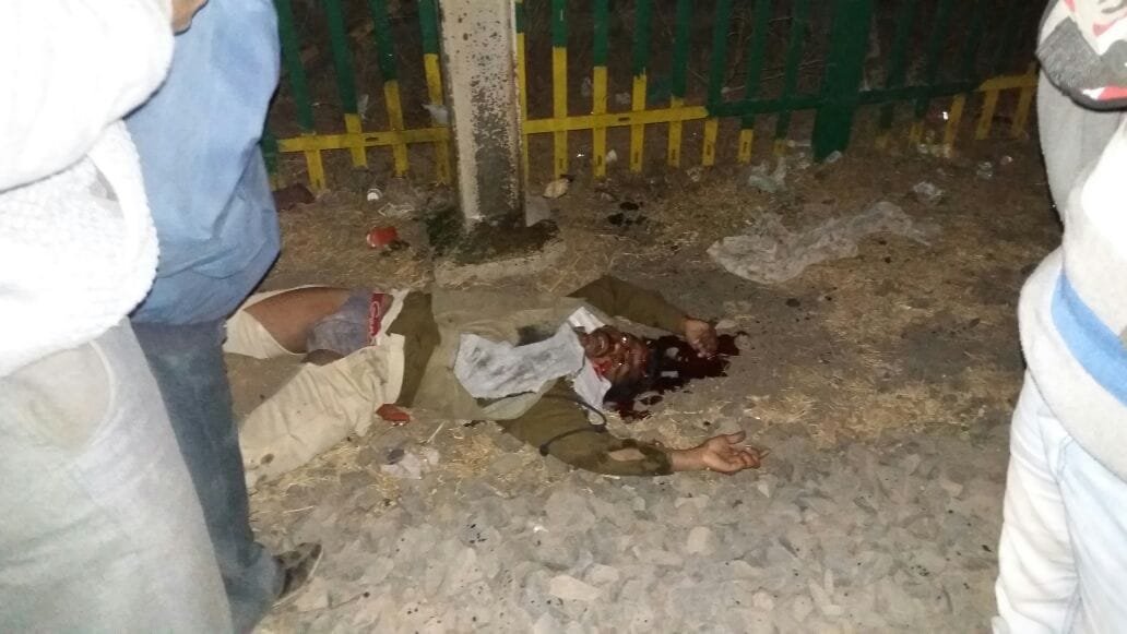 बुलेट और ट्रेन में टक्कर, सब इंस्पेक्टर की दर्दनाक मौत 2 बुलेट और ट्रेन में टक्कर, सब इंस्पेक्टर की दर्दनाक मौत | New India Times