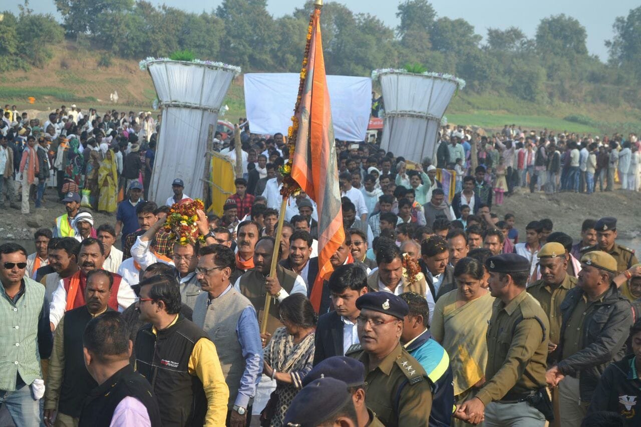 नर्मदा सेवा यात्रा का हरदा जिले में हुआ प्रवेश, प्रभारी मंत्री आर्य ने की अगवानी          | New India Times