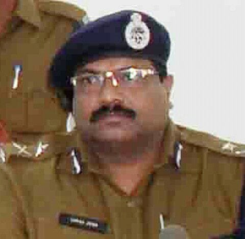 सभी थाना प्रभारियों को अवैध रेती गाड़ियों को बिना किसी राजनीतिक दबाव के पकड़ने का आईजी ने दिया आदेश; आदेश का पालन न करने वाले थाना प्रभारी होंगे लाइन हाजिर 4 सभी थाना प्रभारियों को अवैध रेती गाड़ियों को बिना किसी राजनीतिक दबाव के पकड़ने का आईजी ने दिया आदेश; आदेश का पालन न करने वाले थाना प्रभारी होंगे लाइन हाजिर | New India Times