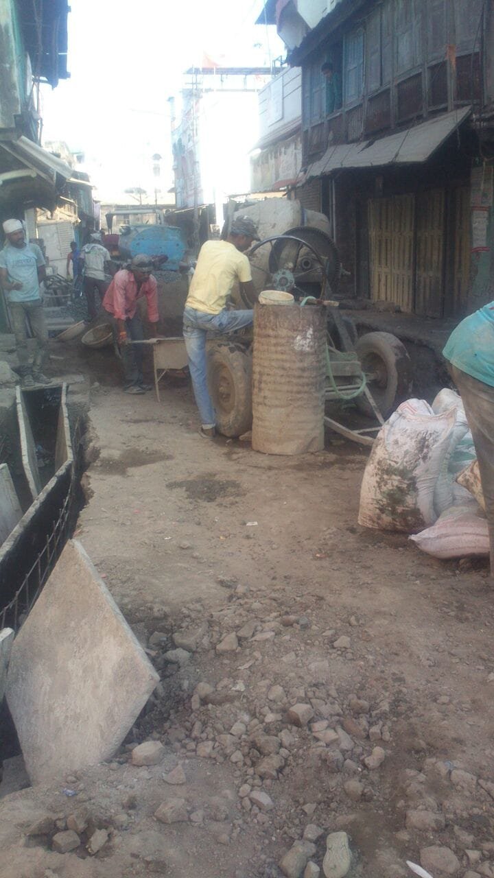 उमरखेड नगर परिषद के नाली बांधकाम में लाखों के घोटाले पर क़ानूनी कार्यवाही की जनता ने मांग,   विपक्ष की ख़ामोशी पर भी उठ रहे हैं सवाल | New India Times