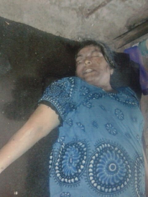 सैलानी बाबा दरगाह हत्या मामले की गुत्थी सुलझी, बेटे से अनैतिक संबंध के चलते हुई थी हत्या,  दो महिलाएं पुलिस हिरासत में | New India Times