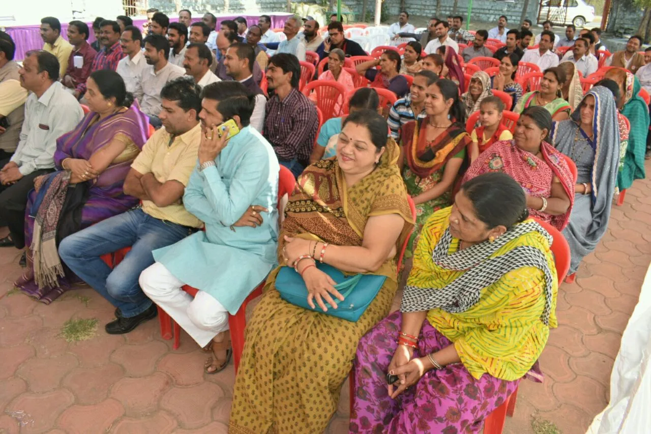 भोपाल के सभी 17 मंडलों में कार्यसमिति बैठक संपन्न;   सरकार की योजनाओं को बूथ स्तर तक पहुंचाना है: आलोक शर्मा | New India Times