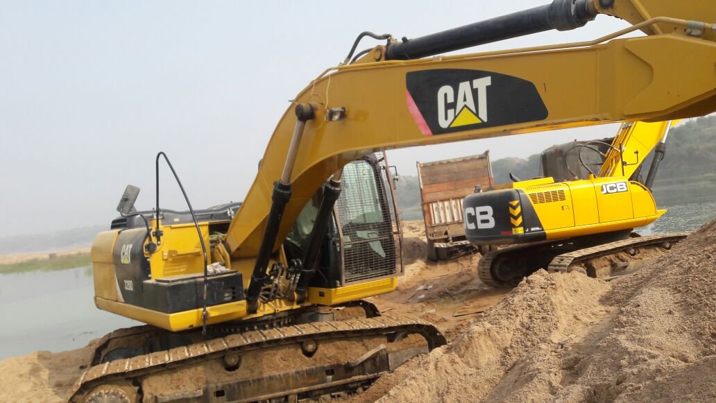 रेत माफियाओं पर पुलिस कार्रवाई जारी,  रेत माफियाओं में मची अफरा-तफरी | New India Times