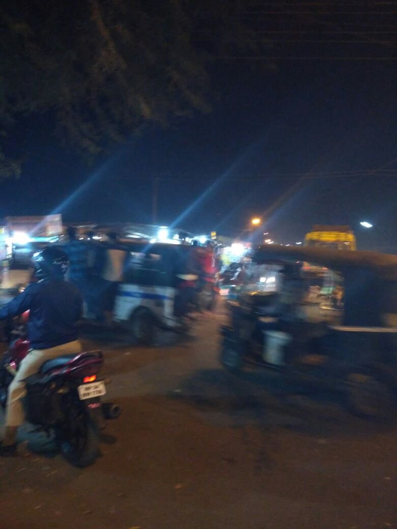 मध्यप्रदेश की राजधानी भोपाल में सवारी वाहनों पर प्रशासन मेहरबान  | New India Times