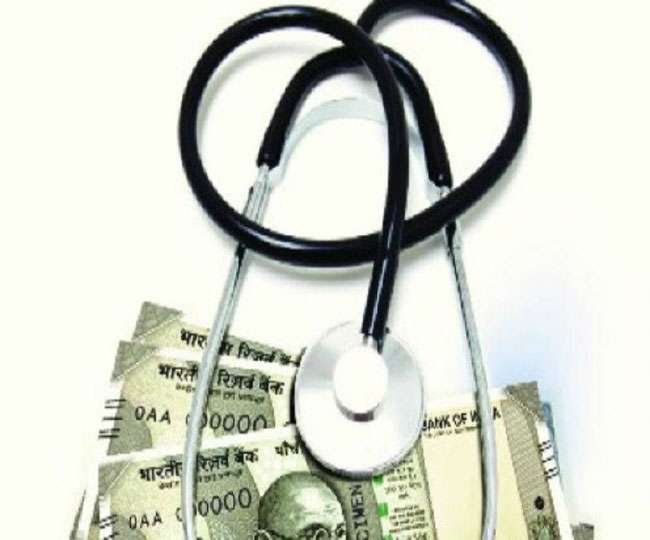 प्राइवेट डॉक्टरों के मनमाना फीस से मरीज परेशान | New India Times