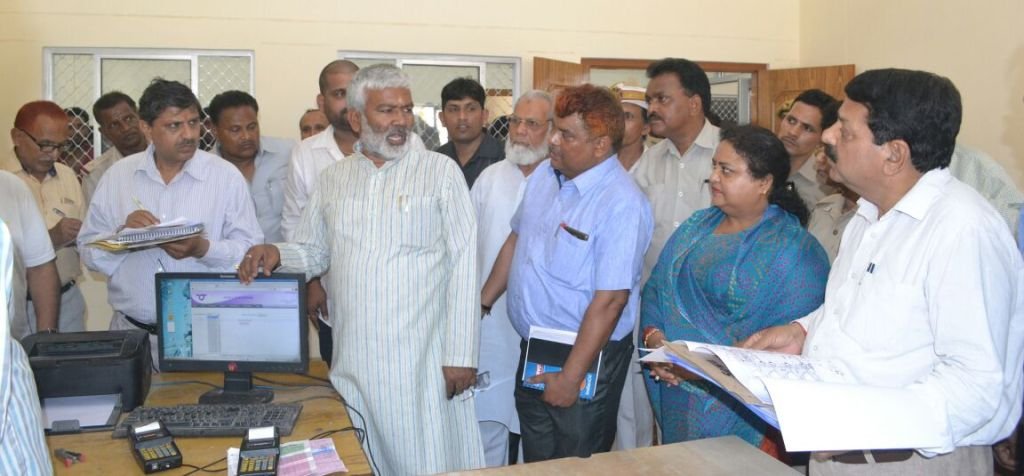 राज्यमंत्री परिवहन स्वतंत्रदेव सिंह व राज्य मंत्री अनुपमा जयसवाल ने किया बहराइच रोडवेज़ डिपो का निरीक्षण 3 राज्यमंत्री परिवहन स्वतंत्रदेव सिंह व राज्य मंत्री अनुपमा जयसवाल ने किया बहराइच रोडवेज़ डिपो का निरीक्षण | New India Times