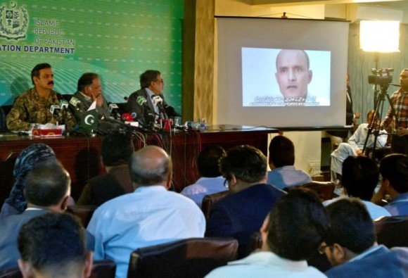 पाकिस्तानी सैन्य अदालत ने सुनाई कुलभूषण जाधव को मौत की सज़ा,  भारत में संसद से सडक तक उभरे विरोध के सुर | New India Times