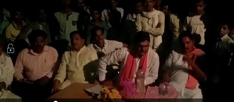 रात्रि कालीन टेनिस बाल क्रिकेट प्रतियोगिता में कमल पटेल ,सुरेंद्र जैन, अमर सिंग मीणा ने लगाए चौके छक्के | New India Times