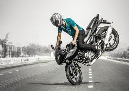 स्टेंट बाज  बाइकर्स से आम नागरीक परेशान | New India Times