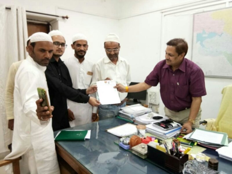 समाजिक कार्यकर्ताओं ने रमज़ान में अघोषित बिजली कटौती बंद करने के लिए महाप्रबंधक को सौंपा ज्ञापन  | New India Times