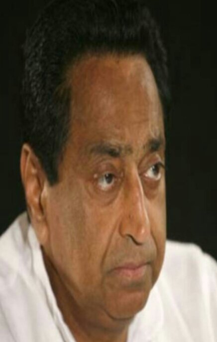 फेसबुक पर किसानों की मौत पर सवाल उठाने के अपराध में दर्जन भर पुलिस वालों द्वारा नाबालिग़ छात्र को लिया गया हिरासत में,  पूर्व केंद्रीय मंत्री कमल नाथ ने शिवराज सरकार पर साधा निशाना | New India Times