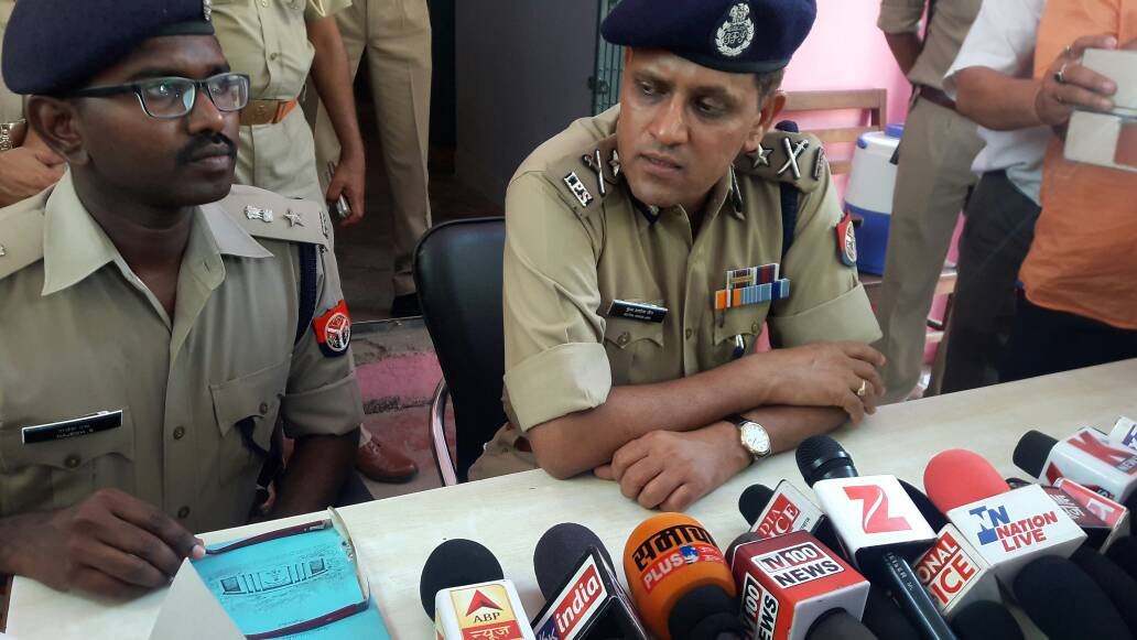 सर्राफा व्यवसाई हत्याकाण्डः बढ़ने लगा है व्यवसाईयों में आक्रोश, आक्रोश बढ़ता देख एसटीएफ व स्पेशल क्राइम ब्रान्च ने खुलासे के लिये कसी कमर | New India Times