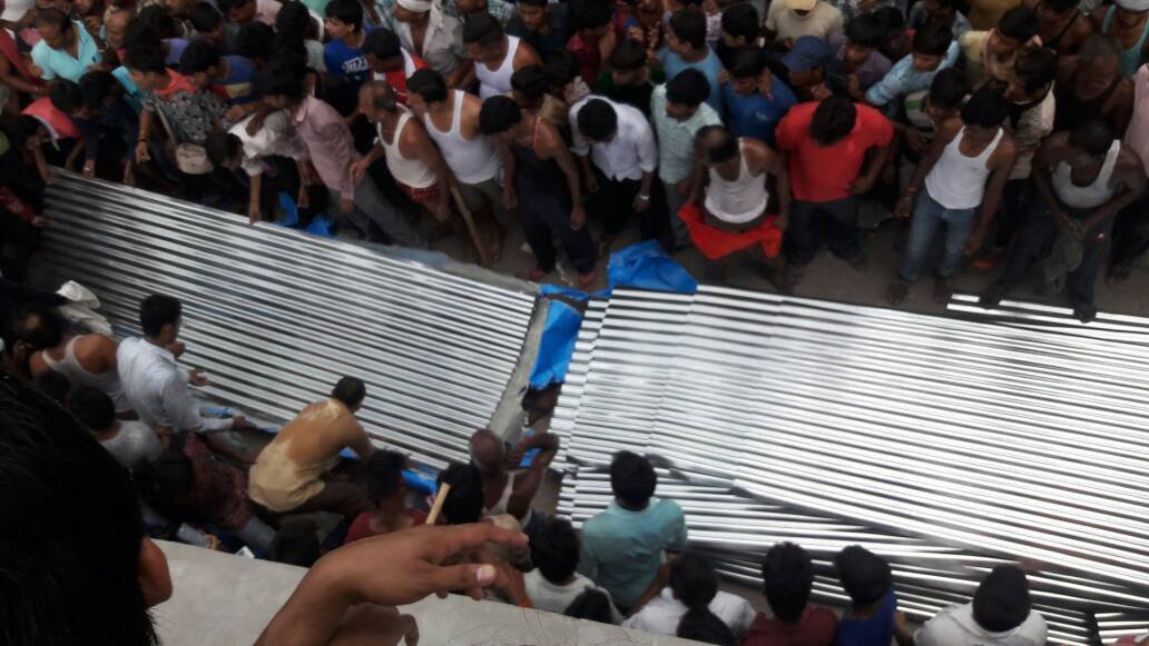 बेगूसराय में ट्रैक्टर पलटने से एक की मौत दो घायल  | New India Times