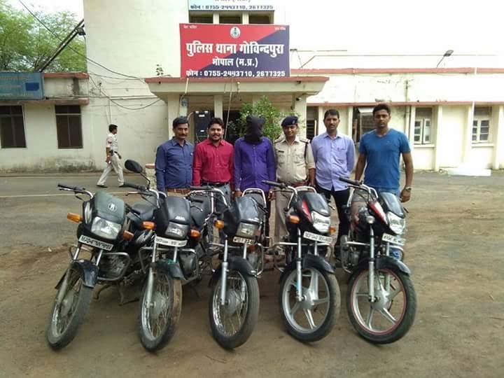 शातिर वाहन चोर गिरफ्तार, 5 मोटरसाइकिलें बरामद  | New India Times