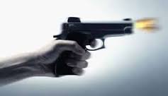 मामूली विवाद होने पर जेल आरक्षक पर कार सवार ने पिस्टल तान किया फायर | New India Times