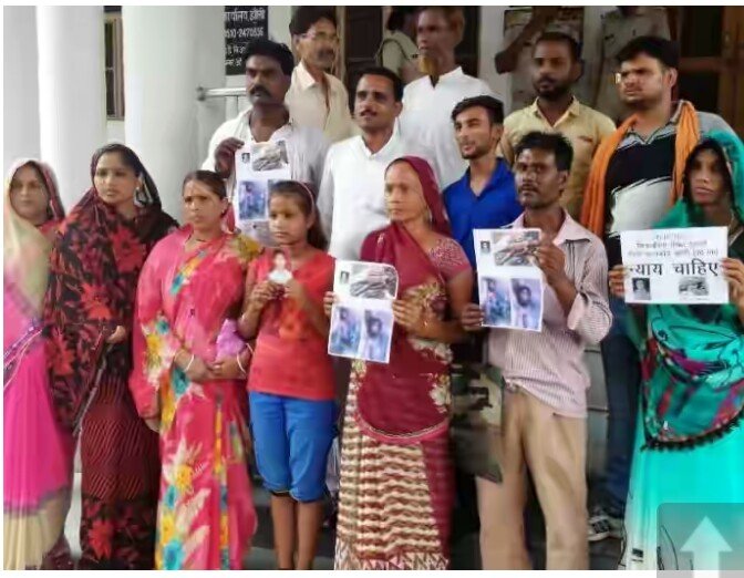 हत्या के लगभग 9 महीने बाद भी खुलेआम धूम रहे हैं नामजद हत्यारोपी, पीड़ित परिवार ने कलेक्टर से लगाई गुहार, पुलिस पर मामले को रफादफा करने के लिए दबाव बनाने का आरोप | New India Times