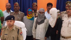 जौनपुर जिले में पुलिस मुठभेड में तीन लुटेरे गिरफ्तार, दो फरार, लुटेरों के पास से  पिस्टल, कट्टा व लूट के जेवरात व मोटरसाइकिल बरामद | New India Times