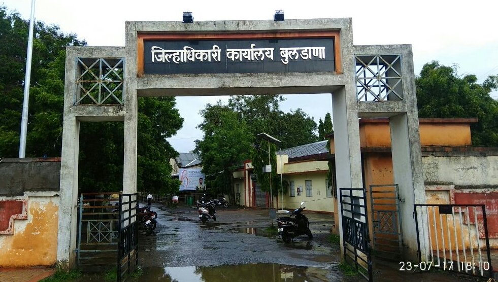 बटन दबाया "नारियल" का, वोट गया "कमल" को ईवीएम की खुली पोल, बुलढाणा जिलाधीश कार्यालय का खुलासा??? | New India Times