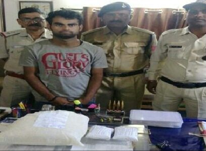 गांजे की तस्करी करते हुए युवक गिरफ्तार | New India Times