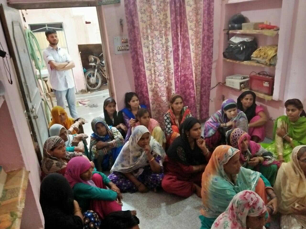 मुस्लिम महासभा मुरैना द्वारा चलाया गया रोजगार दिलाओ अभियान | New India Times