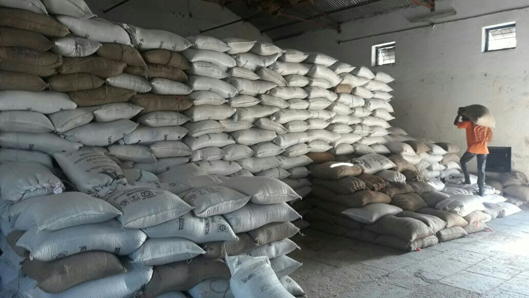 बुलढाणा जिले में हजारों क्विंटल का है राशन घोटाला, निष्पक्षता से जांच की जरूरत, प्रतीमाह मिलता है 12 हजार 46 मैट्रिक टन अनाज, ई-पॉज मशीनें बनी ‘शो-पीस’ | New India Times