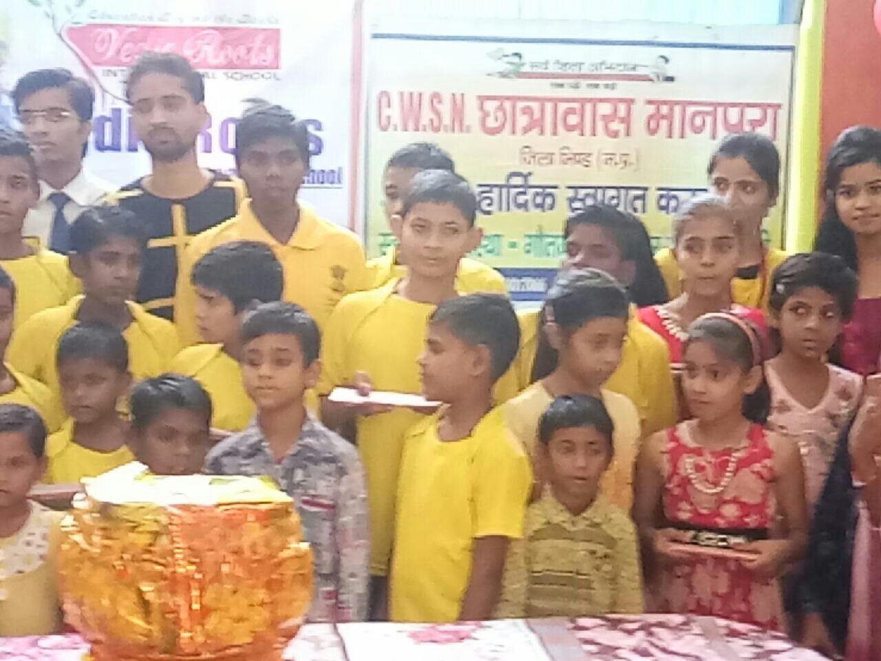 वैदिक रूट्स इंटरनेशनल स्कूल ने दिव्यांग छात्रावास में बच्चों के साथ मनाई दिवाली | New India Times