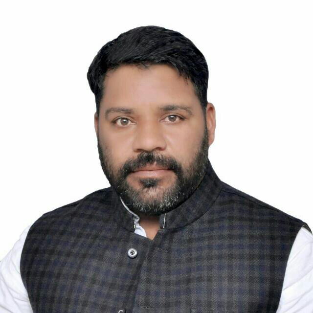 नगरपालिका चुनाव को लेकर लहरपुर नगर में सपा में बगावत के आसार, मेराज महबूब हो सकते हैं कांग्रेस में शामिल | New India Times