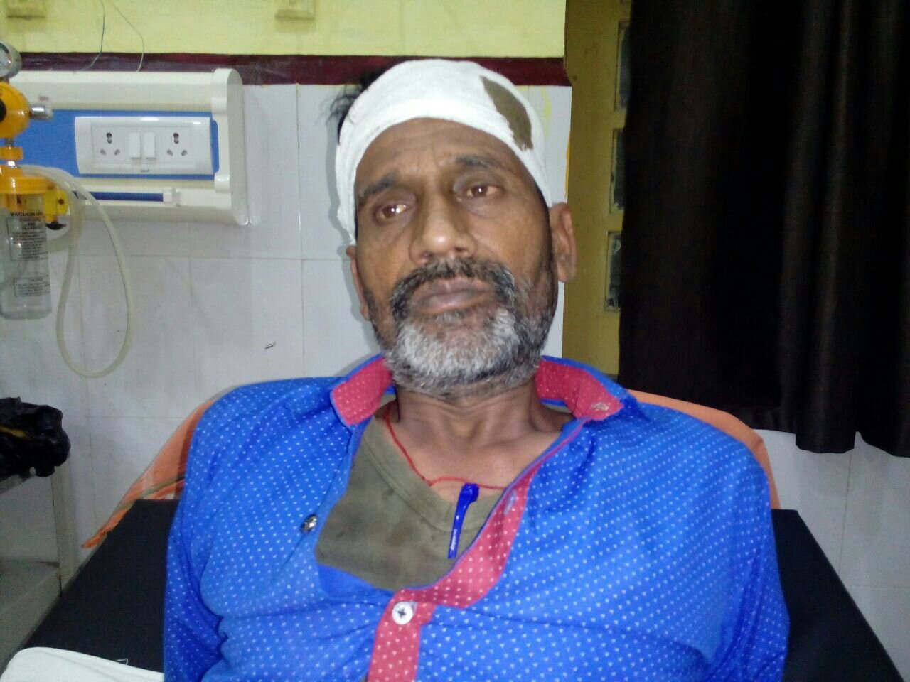 पत्रकार के घर हमले में नही हुई उचित कार्यवाही, घूम रहे हैं आरोपी | New India Times