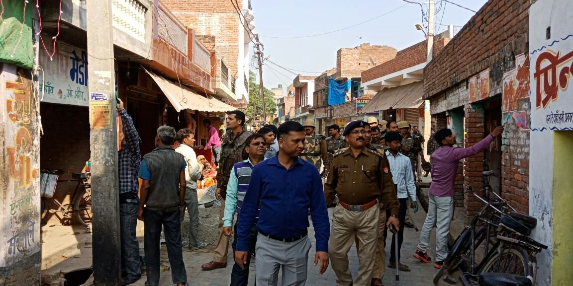 निकाय चुनाव: नहीं होने देंगे फर्जी मतदान, पुलिस एवं सेना के जवानों के साथ एसडीएम व सीओ ने फ़्लैग मार्च कर दिया संदेश | New India Times