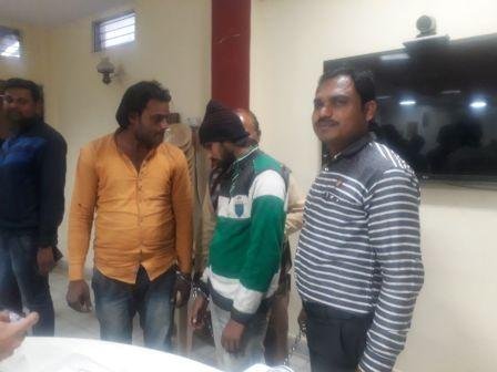 भोपाल की क्राइम ब्रांच पुलिस ने नकली नोट छाप रहे गिरोह का किया पर्दाफाश, दो आरोपी गिरफ़्तार | New India Times