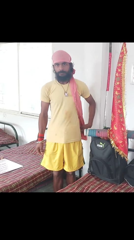 तिरंगा लेकर देश की शांति व देश के शहीद जवानों के नाम कर रहा 5 धाम की पद यात्रा कर रहा राहुल शर्मा | New India Times