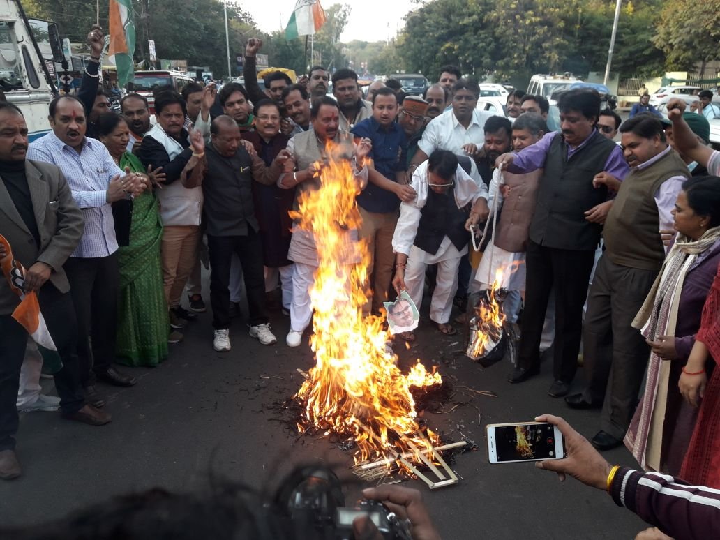 भोपाल यूपीएससी छात्रा गैंगरेप मामला: फॉस्ट ट्रेक कोर्ट ने चारों आरोपियों को सुनाई आजीवन कारावास की सजा | New India Times