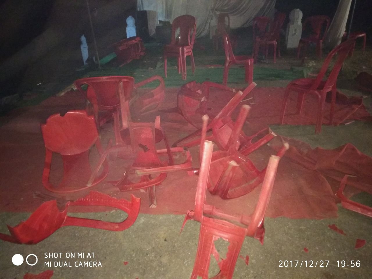 ग्वालियर जीआर मेडिकल कॉलेज स्पोर्ट्स ग्राउंड में में चल रहे क्रिकेट टूर्नामेंट में बाहरी गुंडों ने की तोड़फोड़ | New India Times