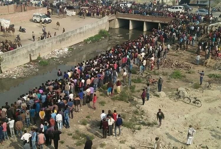 रिहाइशी इलाके में घुसे तेंदुए को पुलिस ने मारी गोली, पुलिस समेत कई लोगों को घायल करने वाले तेंदुए की मौत से नागरिकों ने ली राहत की सांस | New India Times