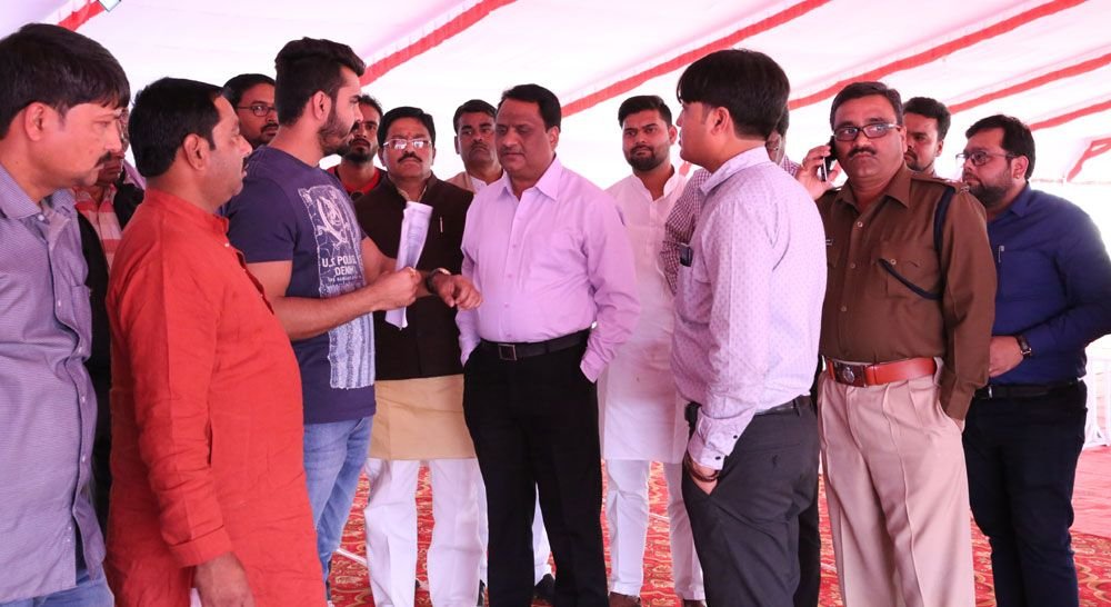 गढ़ाकोटा सागर में 22 फरवरी से 26 फरवरी तक आयोजित होगा रहस-लोकोत्सव, कलेक्टर ने मेले की तैयारियों को लेकर अधिकारियों के साथ की बैठक | New India Times