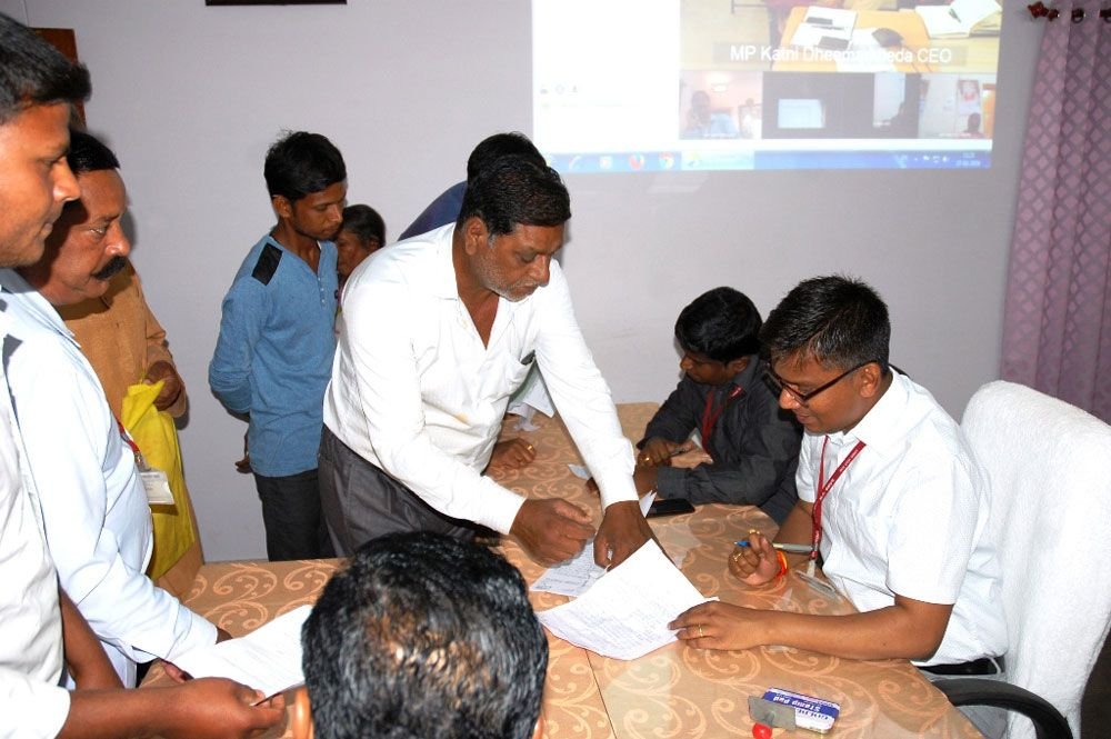 कलेक्टर ने की जनसुनवाई, 170 आवेदकों ने दिये आवेदन | New India Times