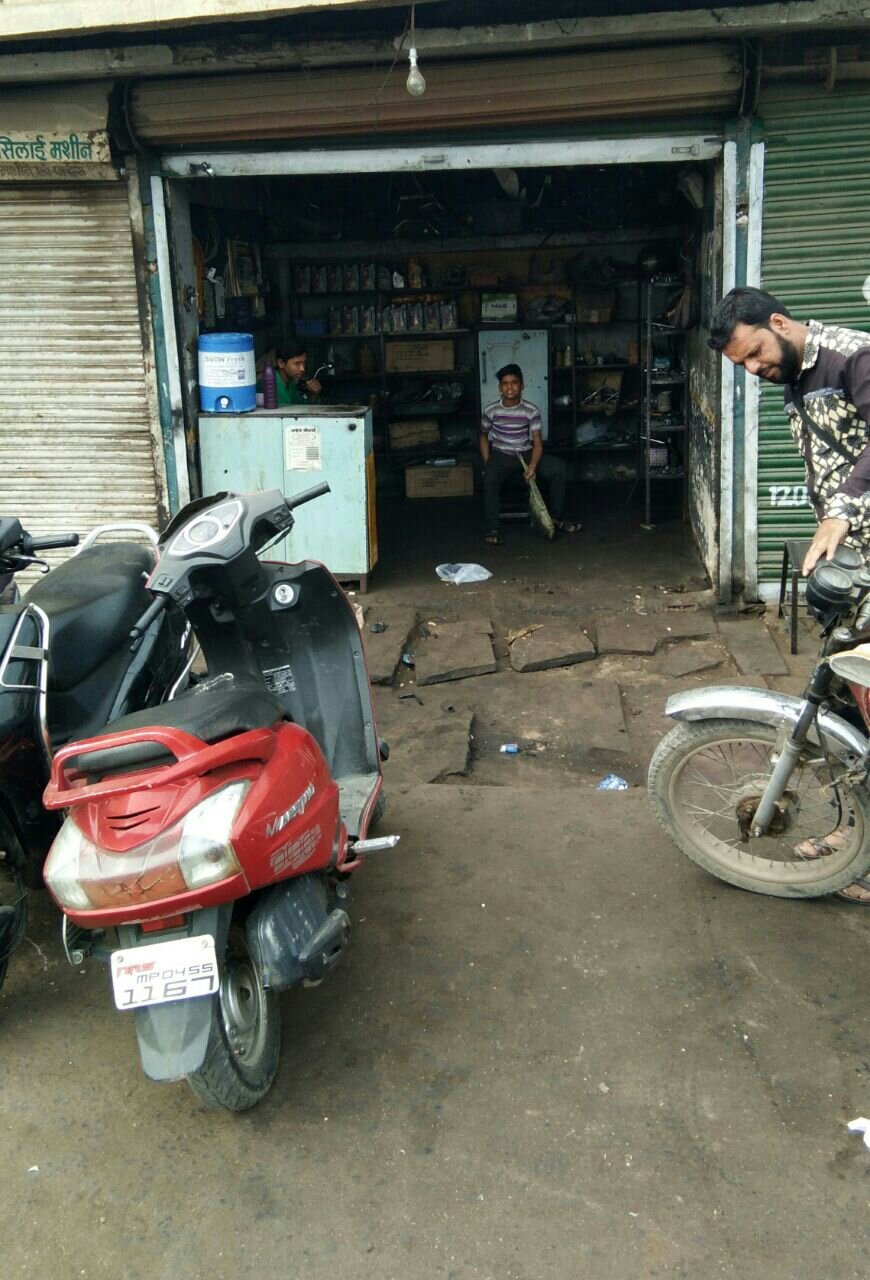 मध्यप्रदेश में नहीं रूक रही है बाल मजदूरी, सरकारी योजनाओं पर फिरता नजर आ रहा है पानी | New India Times