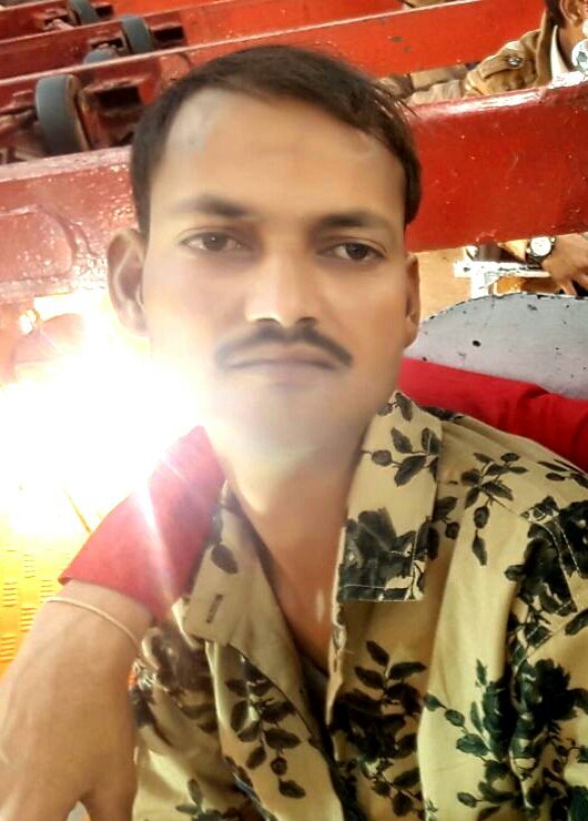 दूसरे मंजिला से गिरने से मजदूर की मौत, अस्पताल ले जाने के बजाए सभी मजदूर साथी मौके से हुए फरार | New India Times