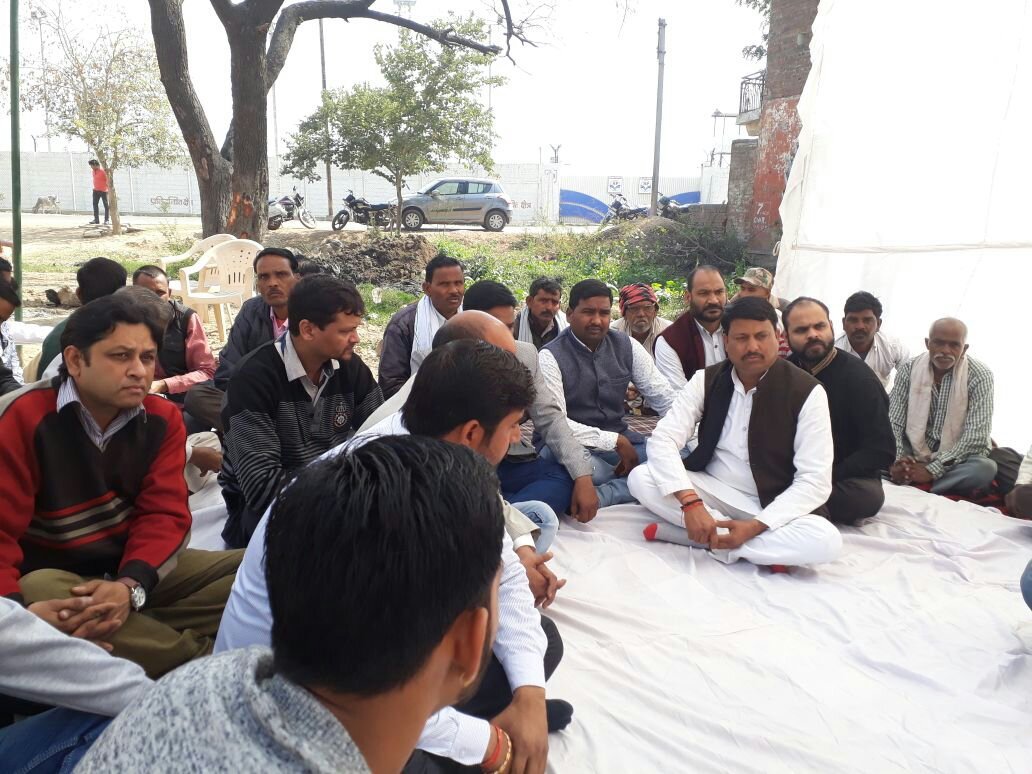 मानव आधिकार प्रोटेक्शन के ग्वालियर चंबल संभाग के अध्यक्ष ने अपने पदाधिकारियों के साथ गौरव शहीद राम अवतार को दी श्रद्धांजलि | New India Times