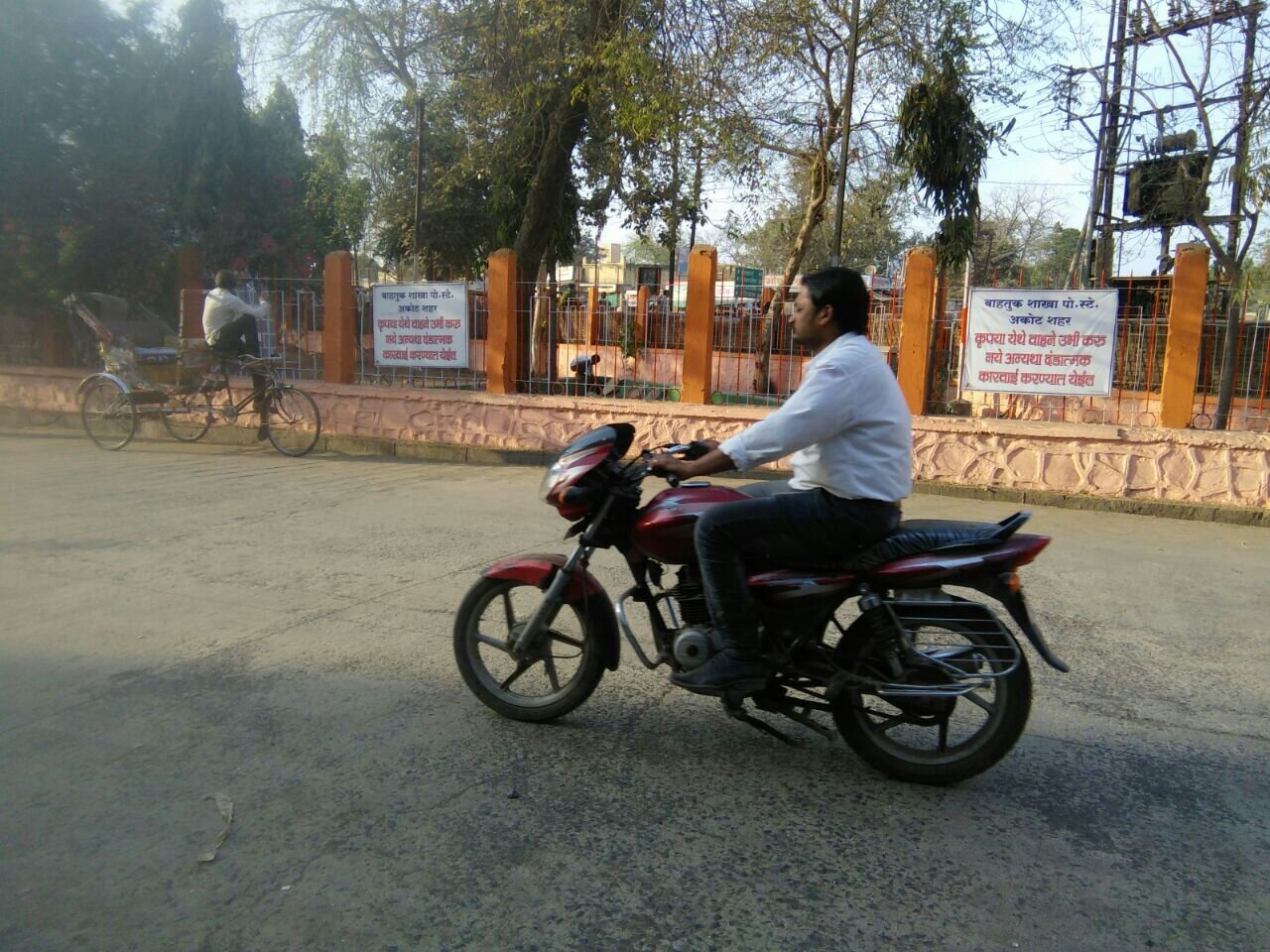 अकोट यातायात पुलिस की तत्परता से शहर के यातायात में आया काफी सुधार | New India Times