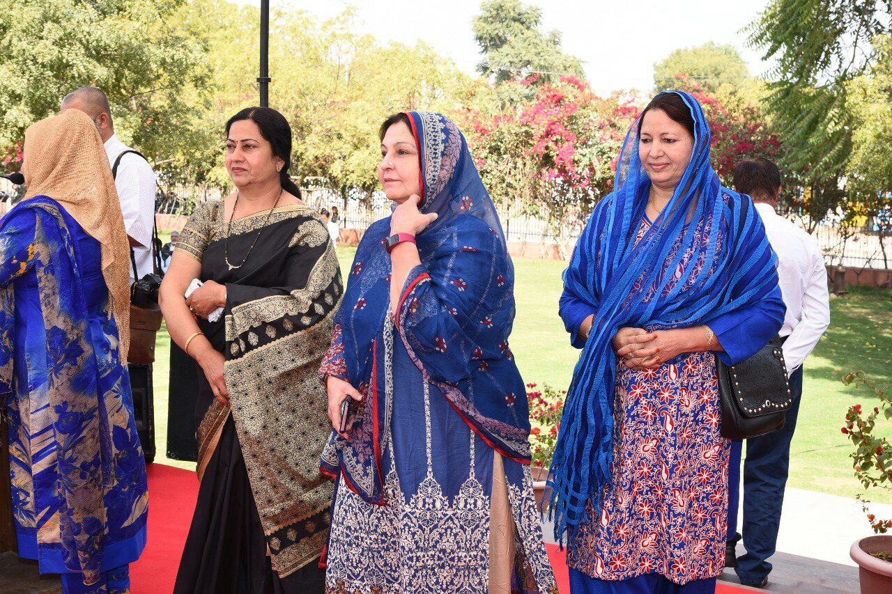 ऐक्सीलेंस गर्ल्स कॉलेज के सालाना जलसे में नामी गिरामी शख्सियतों ने की शिरकत | New India Times