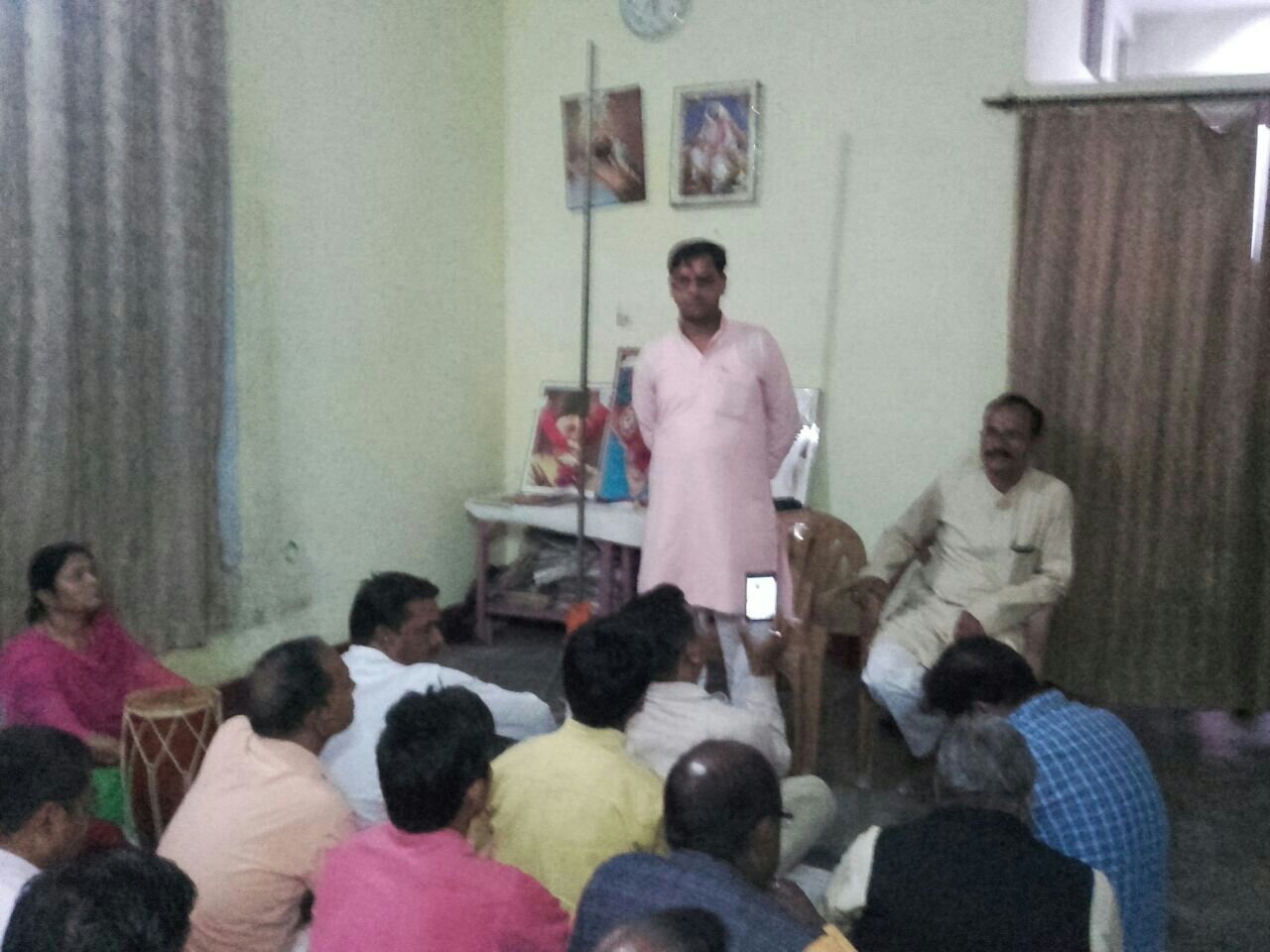 संघ कार्यालय में बड़े धूमधाम से हुआ होली मिलन समारोह | New India Times