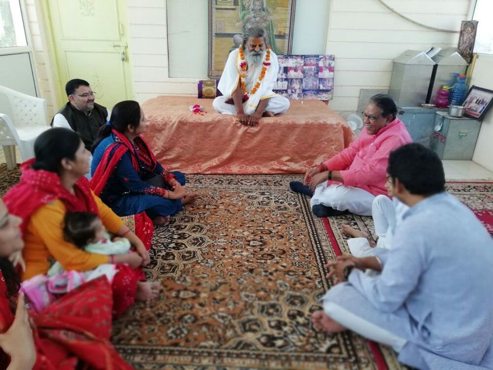 दंदरौआधाम स्थित गौशाला का मंत्री उमाशंकर गुप्त ने किया निरीक्षण | New India Times