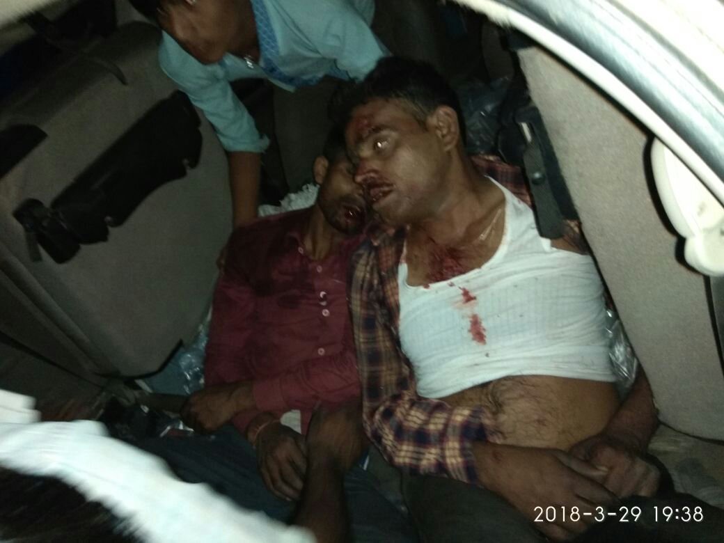 मोटरसाइकिल व ट्रैक्टर ट्राली की टक्कर में दो युवक गम्भीर रूप में घायल | New India Times