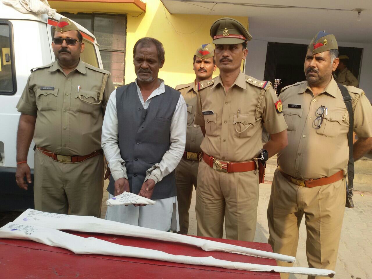 कई मामलों में वांटेड आरोपी पहुंचा सलाखों के पीछे | New India Times