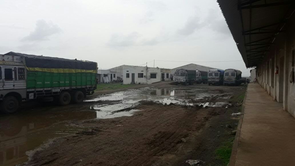 बुलढाणा में राशन अनाज ढुलाई के वाहनों में जारी है गडबडी, स्टेटमेंट -2 में नहीं बताया वाहनों का गंतव्य, टेंभूर्णा गोदाम प्रतिनिधी की खुली पोल | New India Times