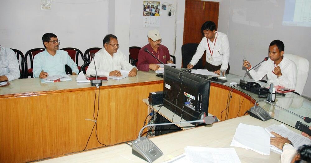 कलेक्टर के.वी.एस. चौधरी की अध्यक्षता में कलेक्ट्रेट सभागार में उपार्जन कार्य की समीक्षा बैठक हुई संपन्न  | New India Times