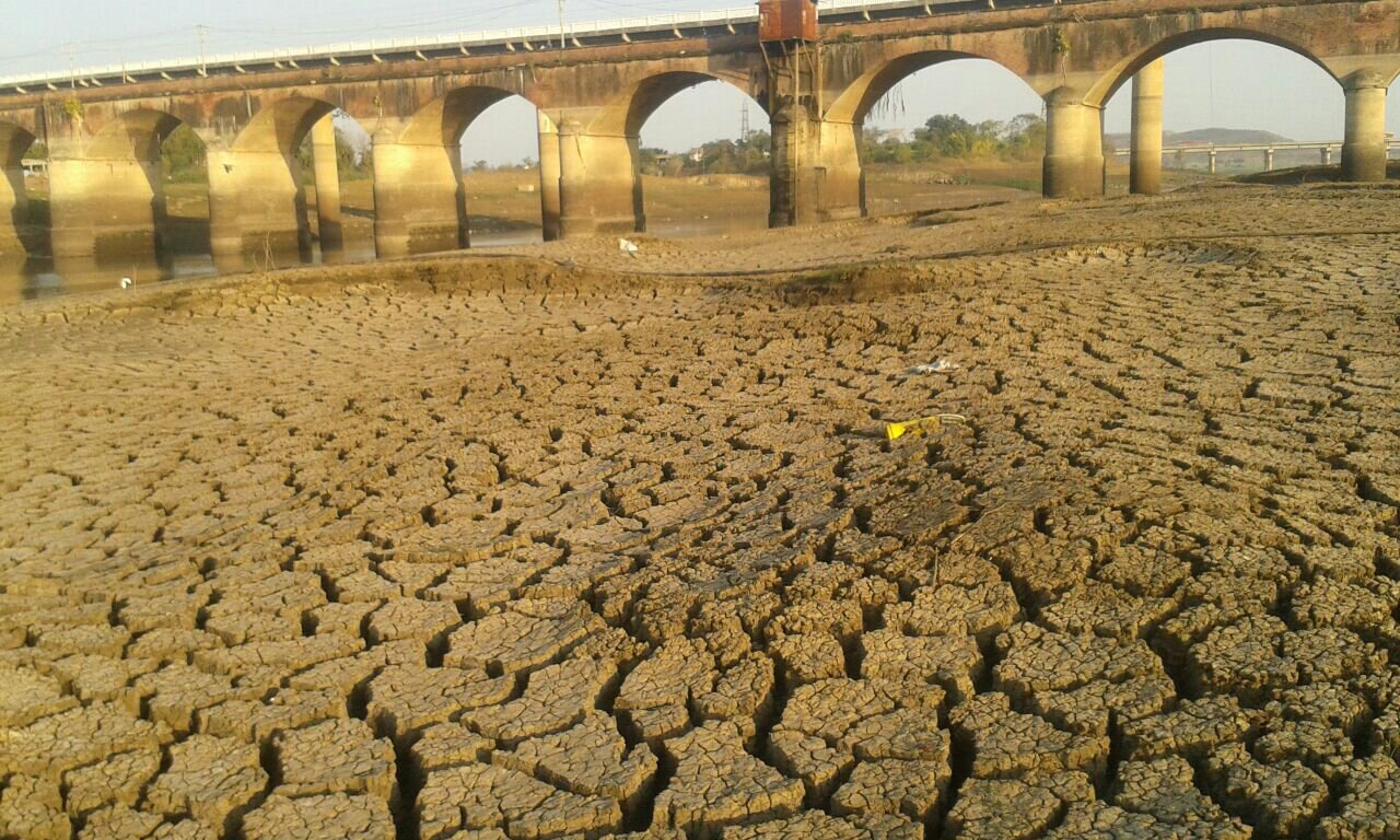पट्टा माफिया, विद्युत और एरीगेशन विभाग की मिलीभगत का परिणाम: उद्गम स्थल से छपारा तक सूख गई बैनगंगा नदी | New India Times