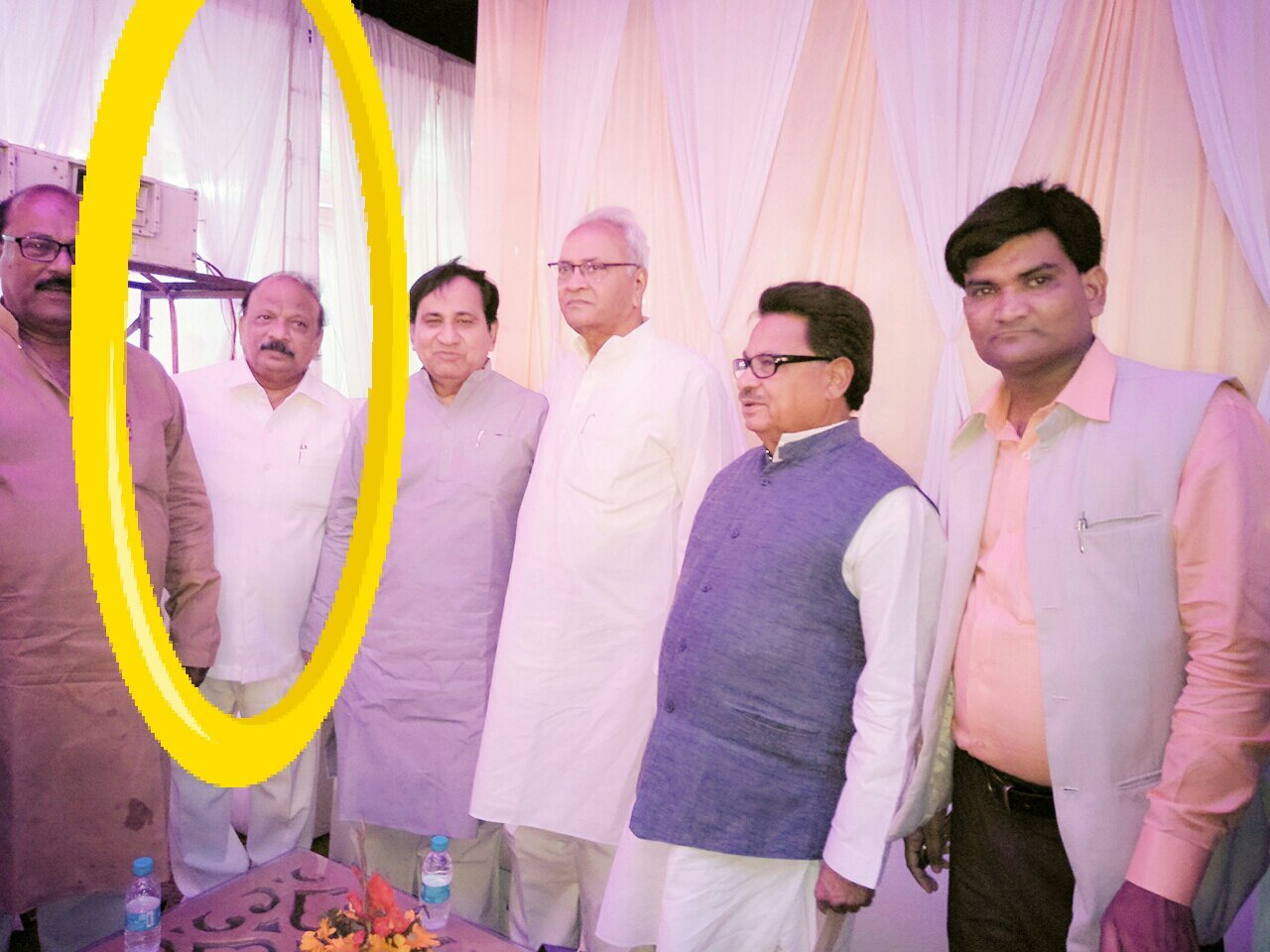 कर्नाटक विधानसभा में 9 बार लगातार विधायक रहे वरिष्ठ कांग्रेसी नेता रोशन बेग एक बार फिर बने कैबिनेट मंत्री, पूरे देश से बधाइयों का लगा तांता, मुबारकपुर के पत्रकार जावेद अंसारी ने भी दी बधाई | New India Times